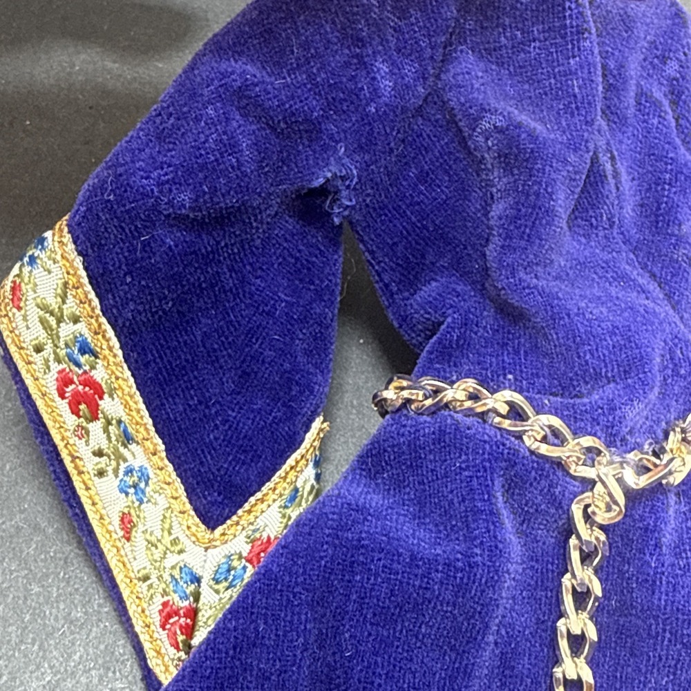Vintage Barbie #873 GUINEVERE Theater Velvet 1960's Dress With 1 Matching Shoe - Picture 7 of 15